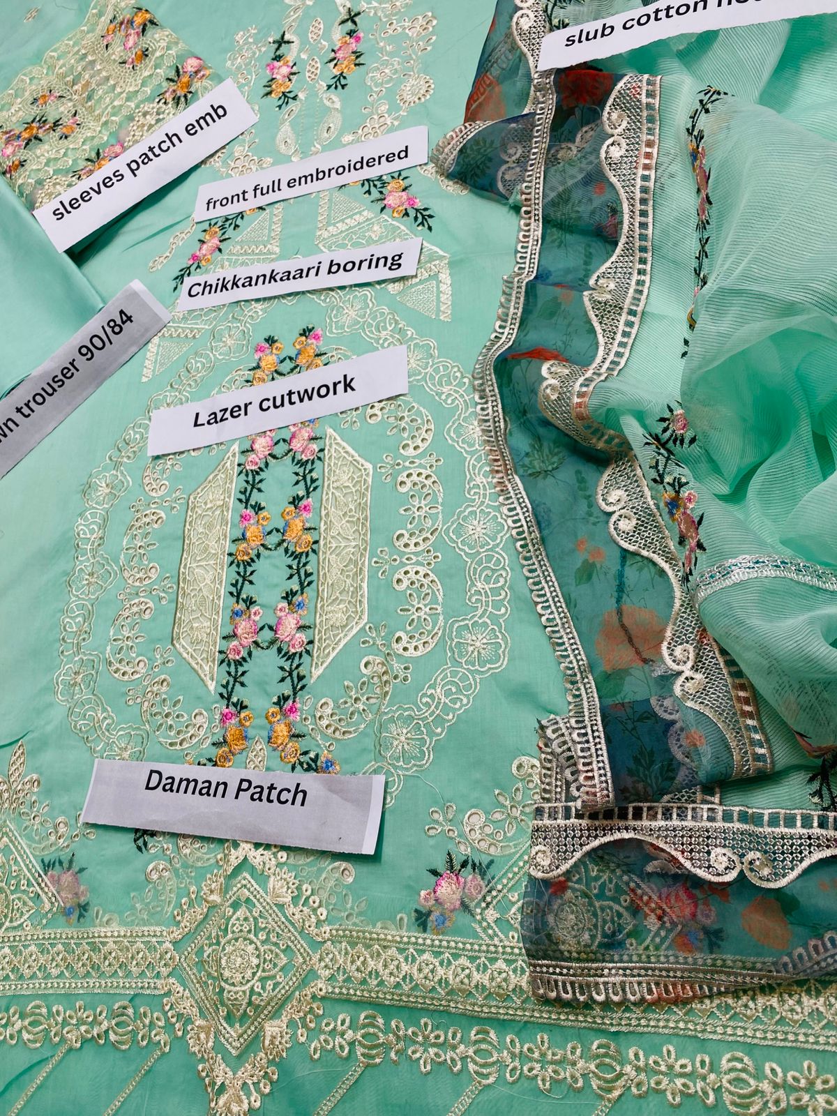 Luxury Lawn Chikan Kari Embroidered 3PC Suit – New Design