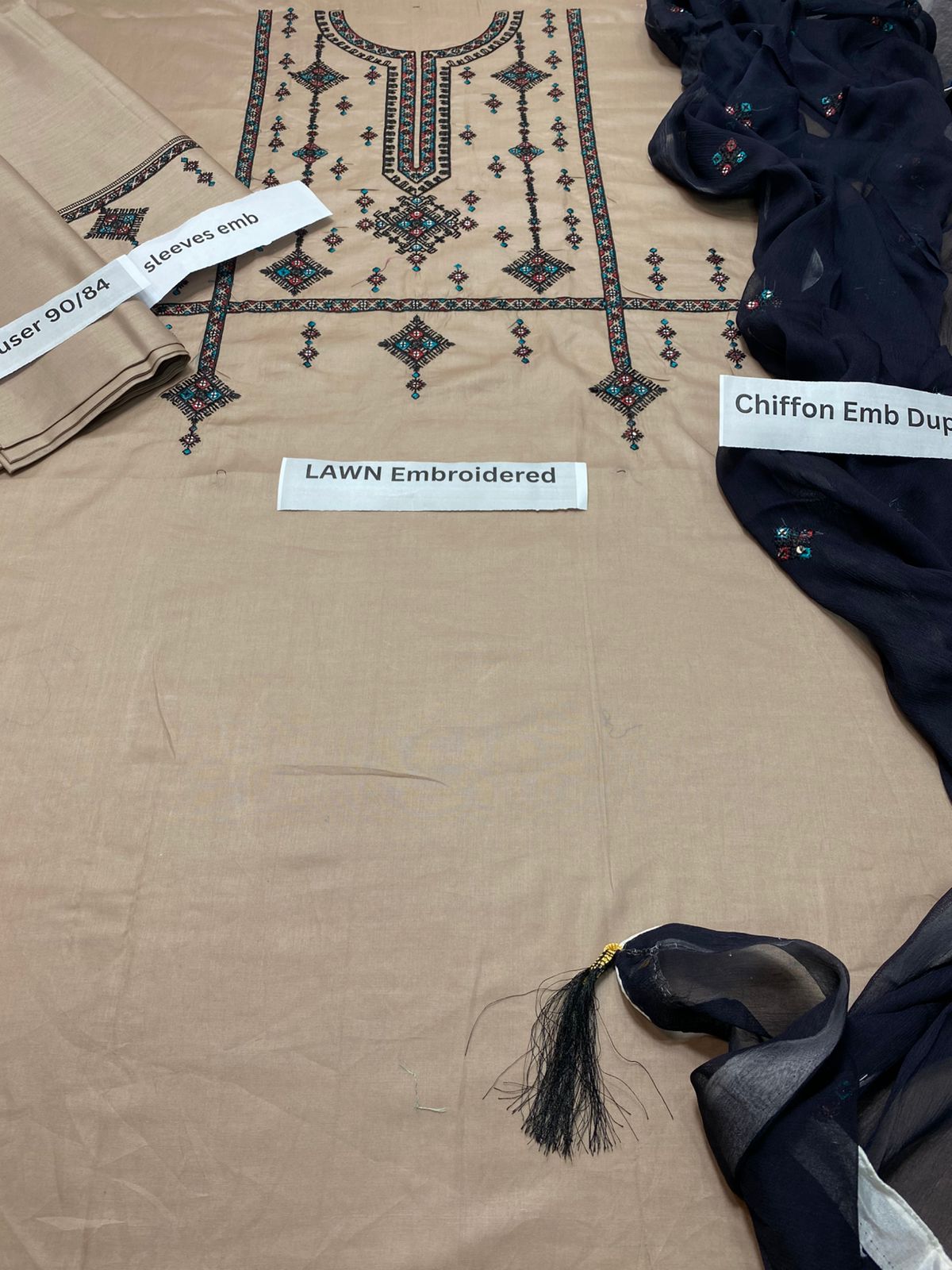 Lawn Embroidered Suit 3PC – Full Sequins & Chiffon Dupatta